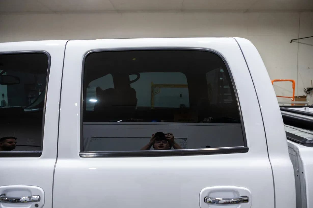 2005 Chevrolet Silverado 2500HD LS, view