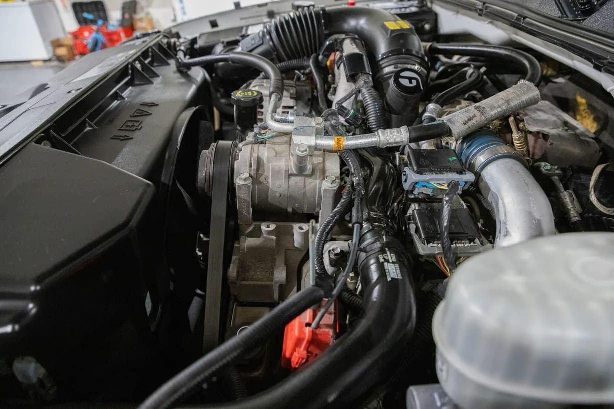 2005 Chevrolet Silverado 2500HD LS, view
