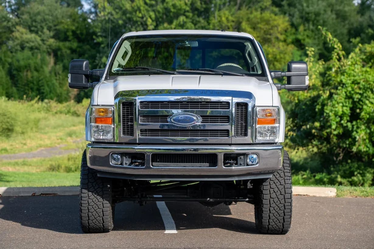 2008 Ford F-350 Lariat, view