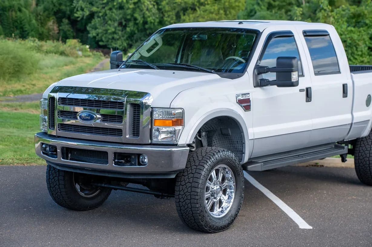2008 Ford F-350 Lariat, view