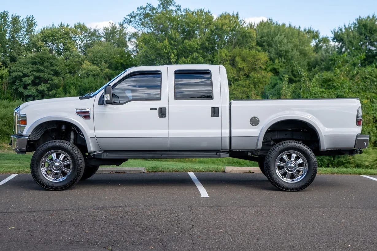 2008 Ford F-350 Lariat, view