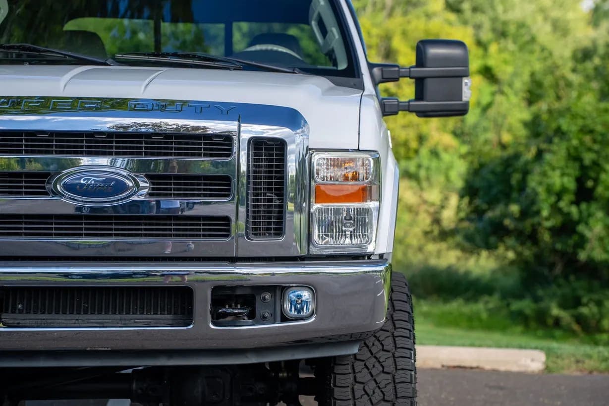2008 Ford F-350 Lariat, view