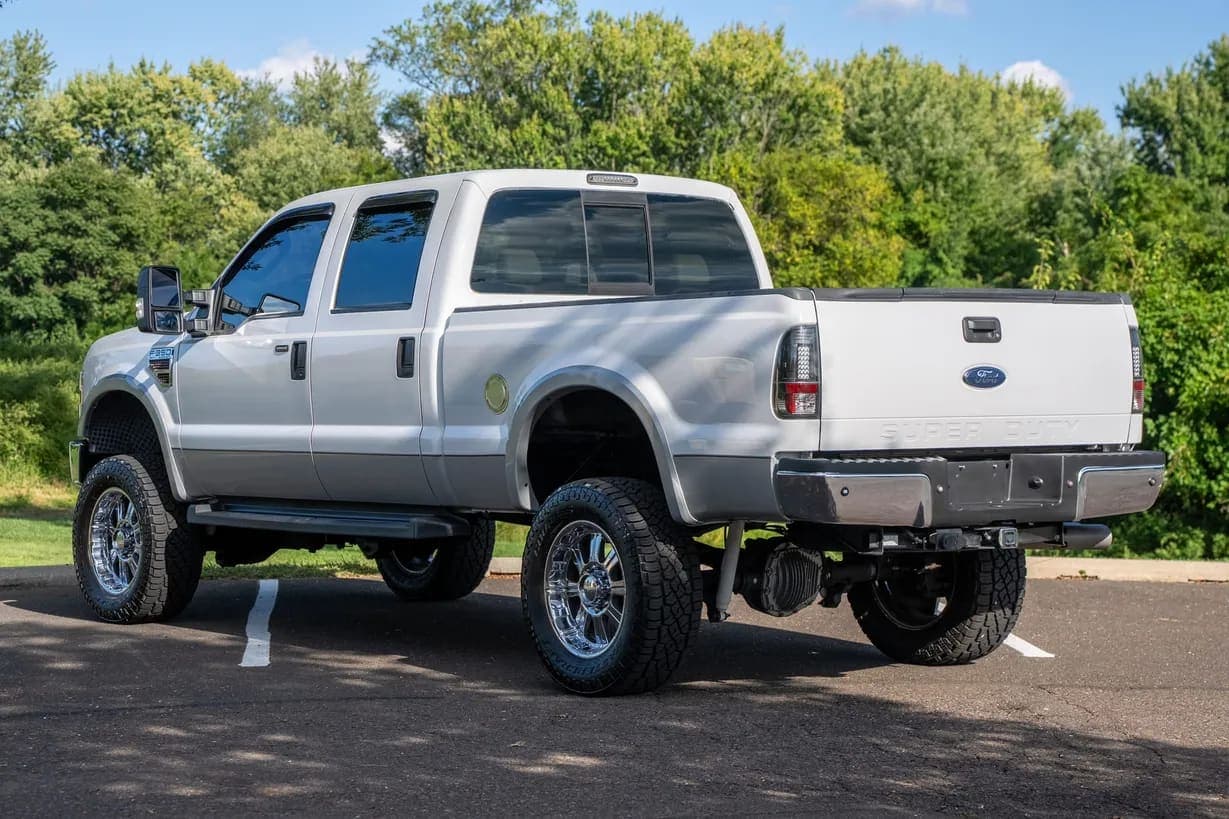 2008 Ford F-350 Lariat, view