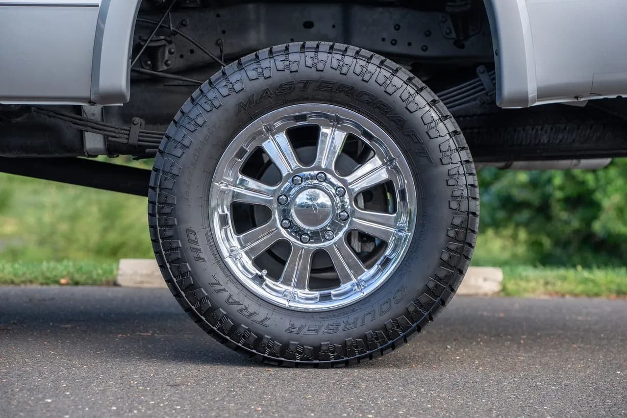 2008 Ford F-350 Lariat, view