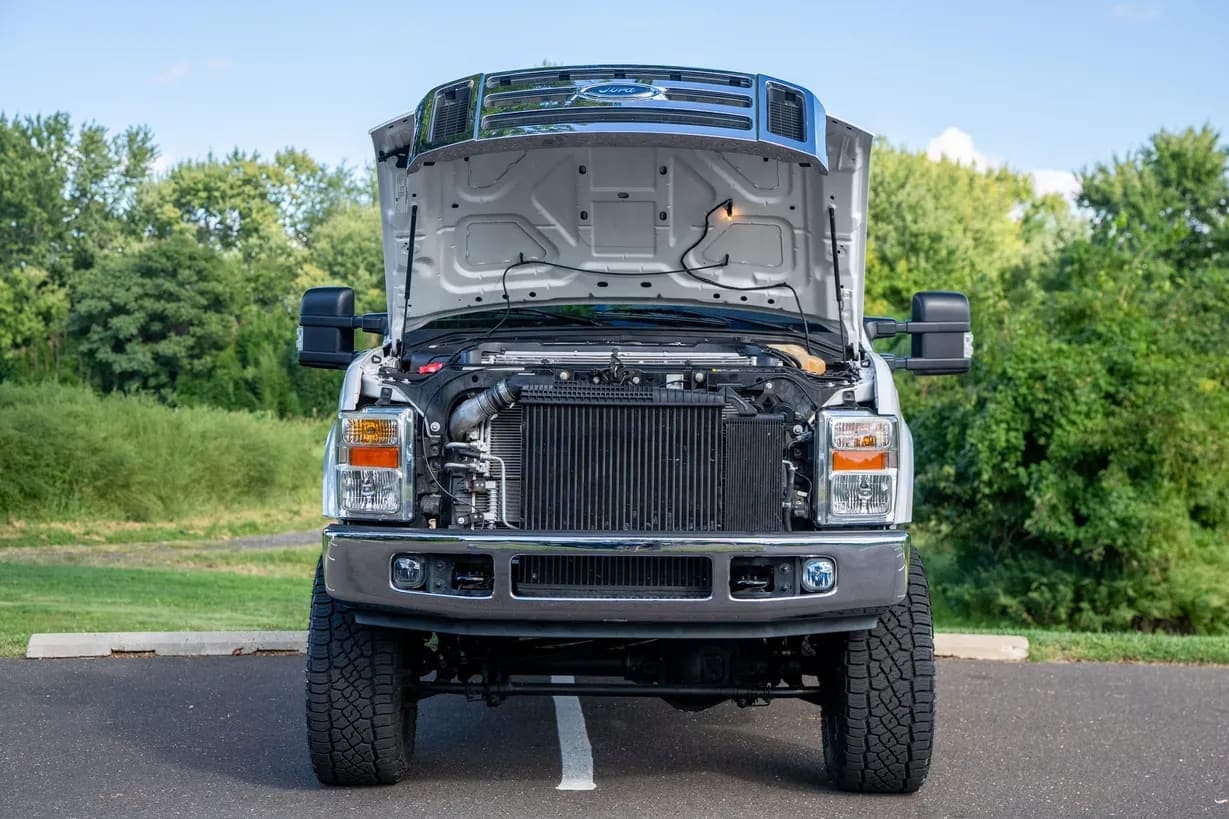 2008 Ford F-350 Lariat, view
