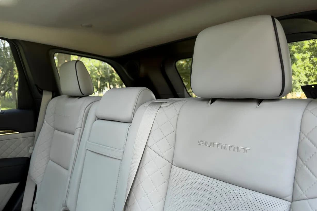 2018 Jeep Grand Cherokee Summit Eco, view