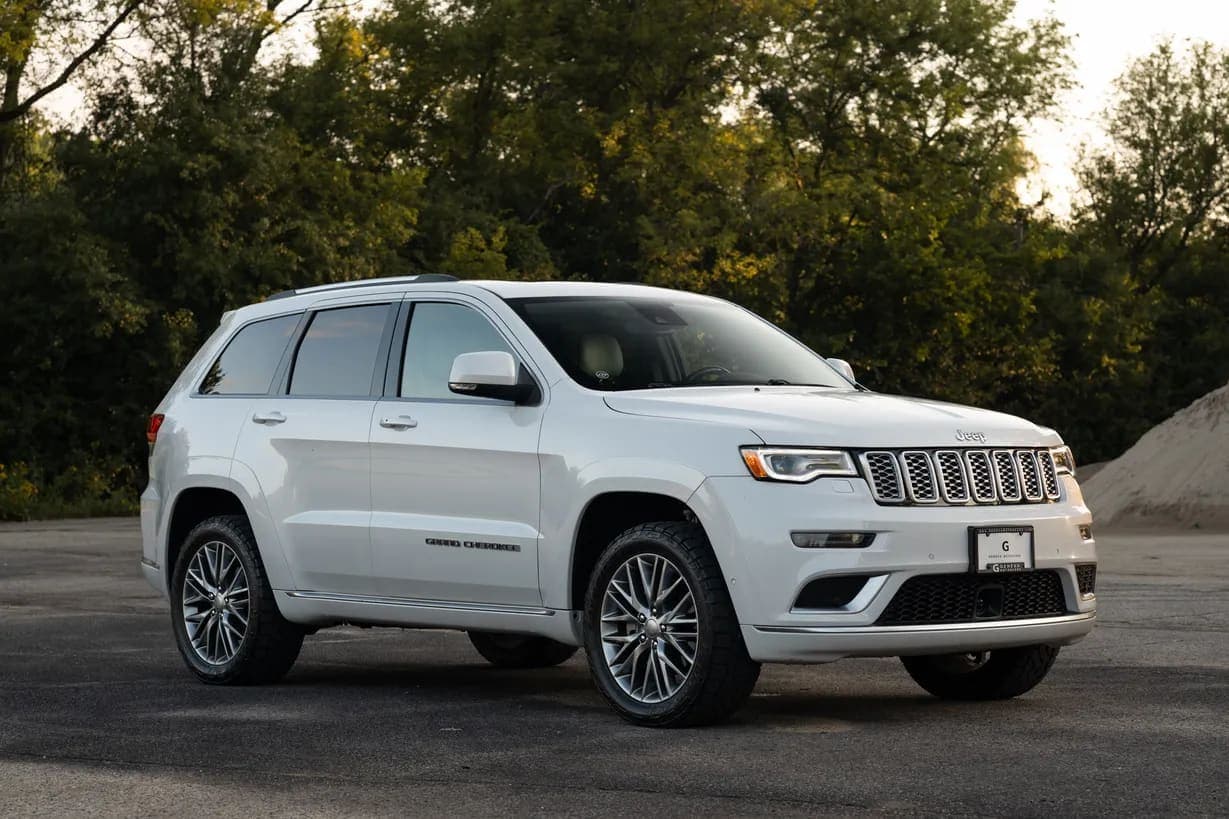 2018 Jeep Grand Cherokee Summit Eco, view