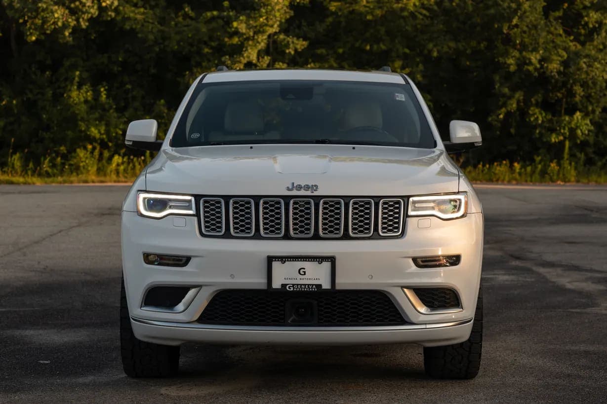 2018 Jeep Grand Cherokee Summit Eco, view