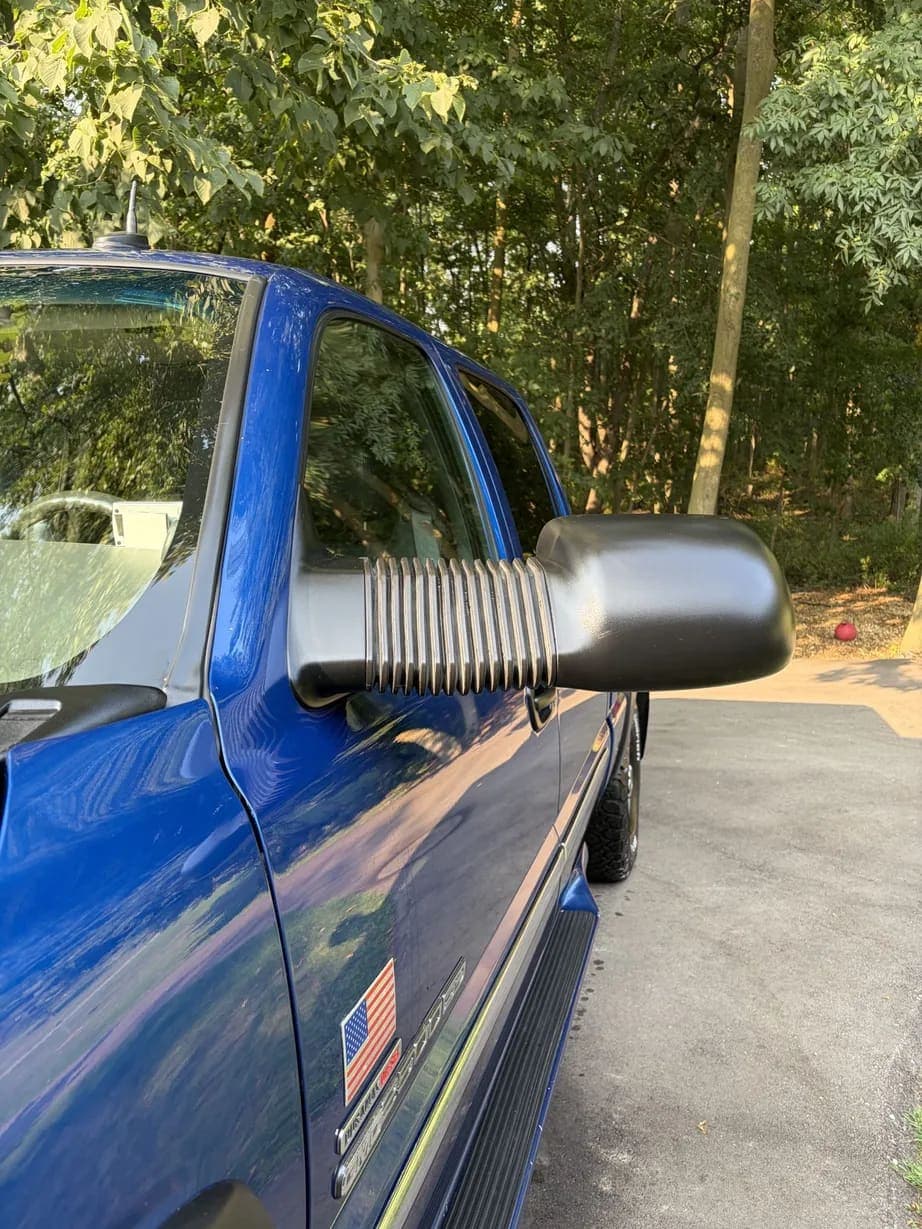 2004 GMC Sierra 2500HD SLT, view