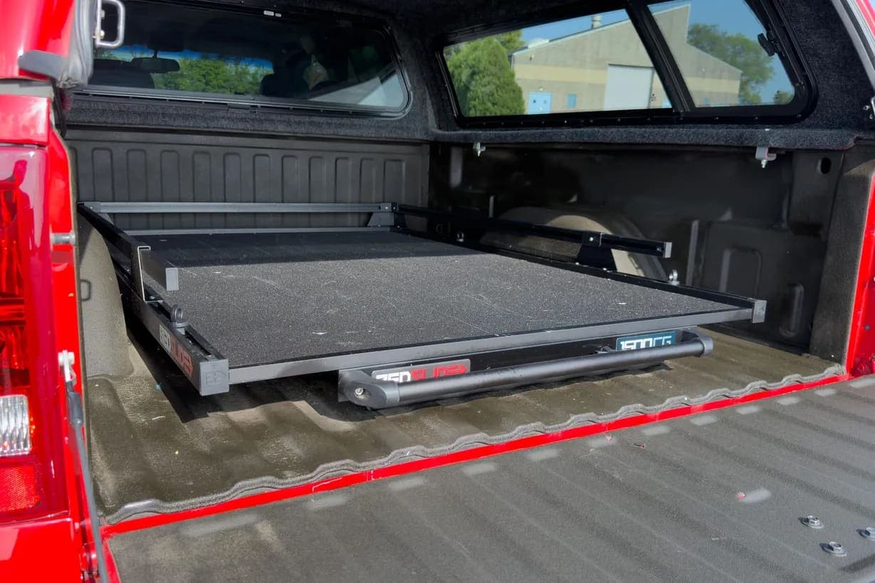 2003 Chevrolet Silverado 1500 LT, view