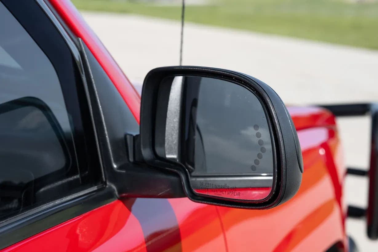 2003 Chevrolet Silverado 1500 LT, view