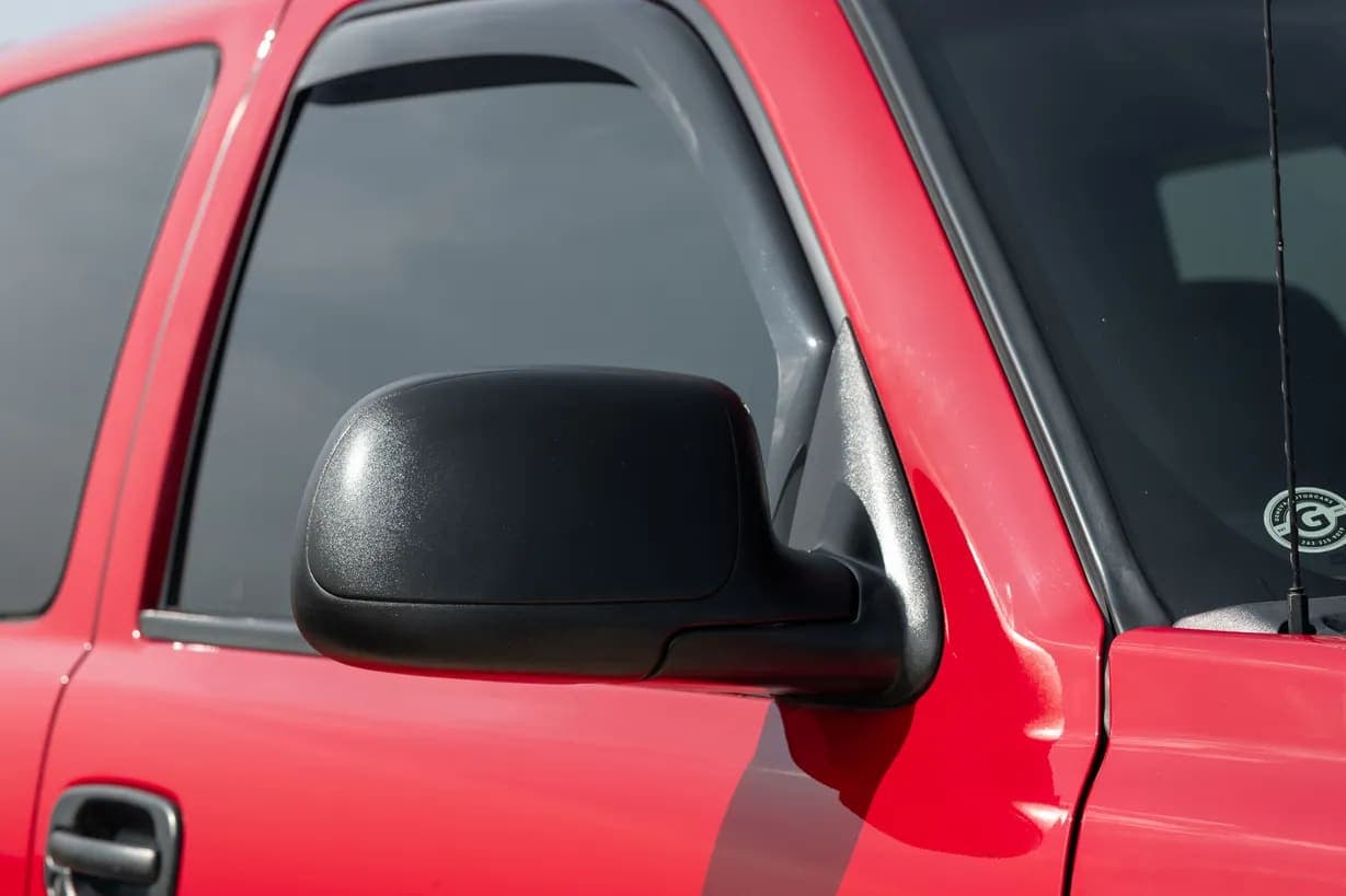 2003 Chevrolet Silverado 1500 LT, view