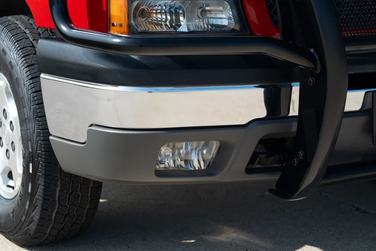 2003 Chevrolet Silverado 1500 LT, view