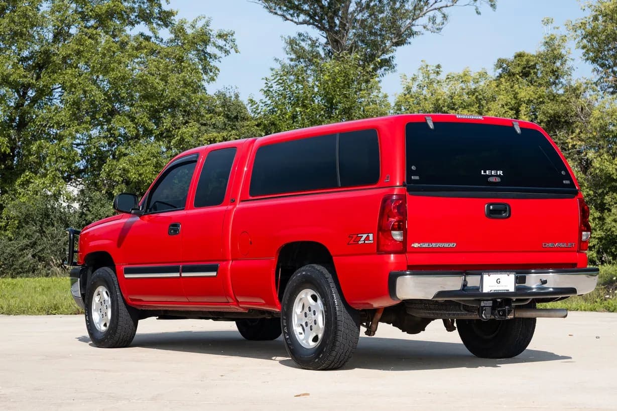 2003 Chevrolet Silverado 1500 LT, view