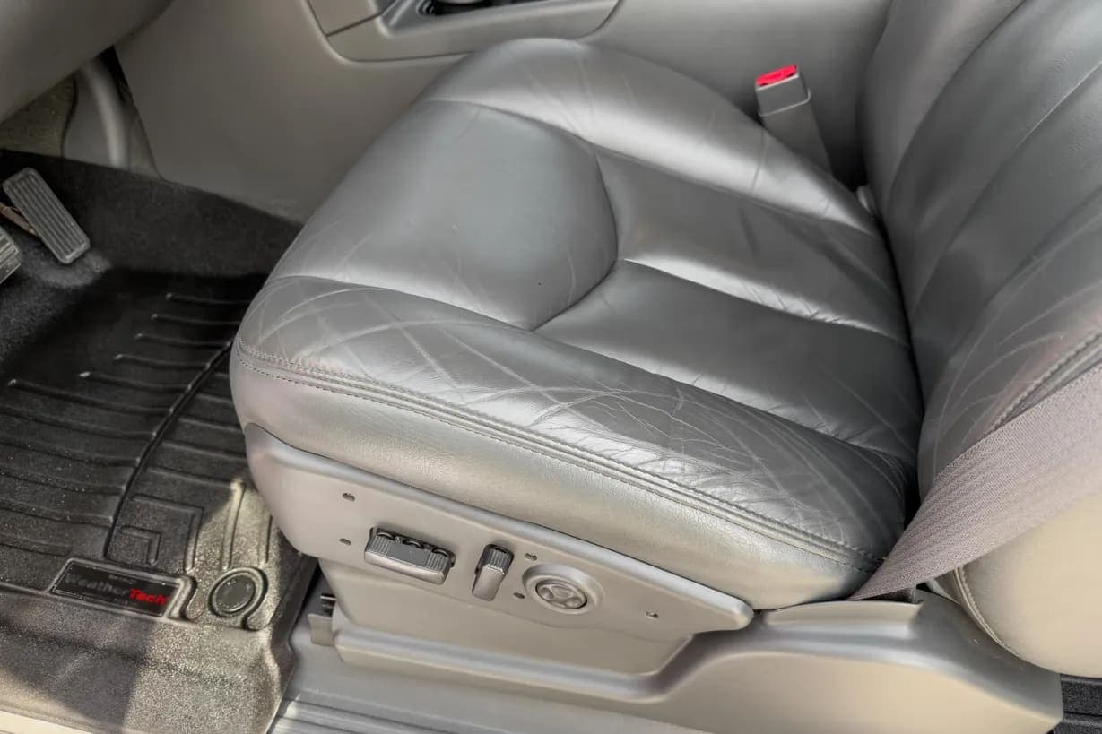 2003 Chevrolet Silverado 1500 LT, view