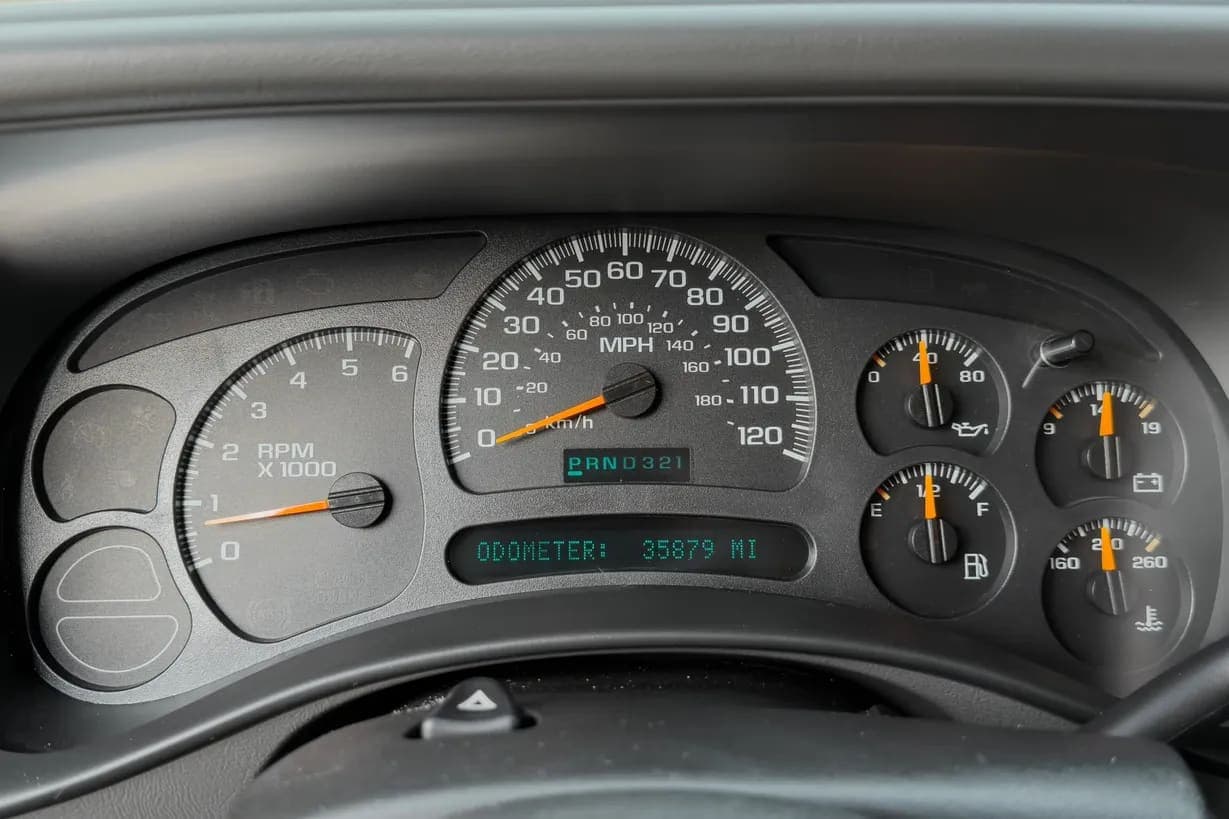 2003 Chevrolet Silverado 1500 LT, view