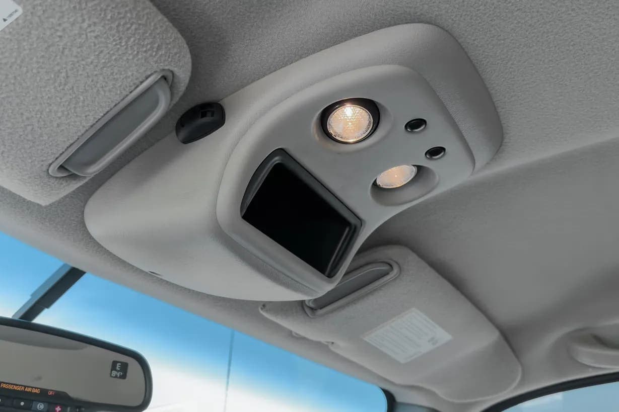 2003 Chevrolet Silverado 1500 LT, view