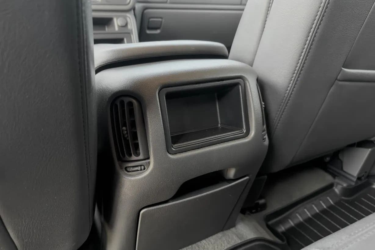 2003 Chevrolet Silverado 1500 LT, view