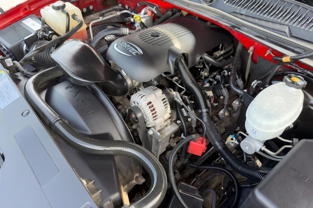 2003 Chevrolet Silverado 1500 LT, view