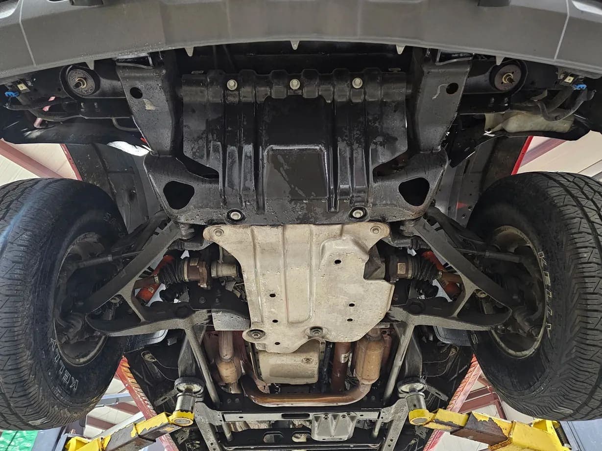 2003 Chevrolet Silverado 1500 LT, view